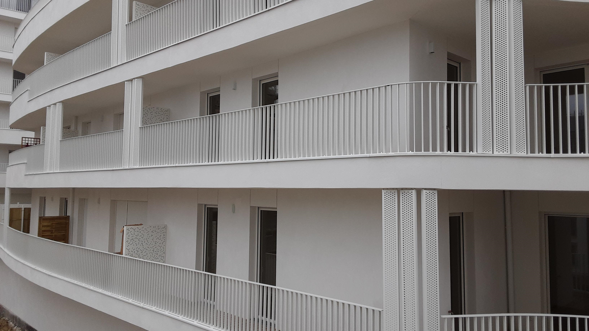 Separatif de balcon par Dampere - H20T32